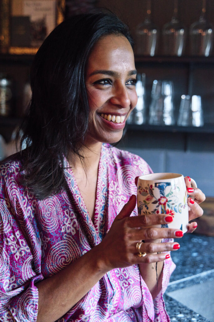 personal brand images that show your personality are those that will help you connect with your clients.